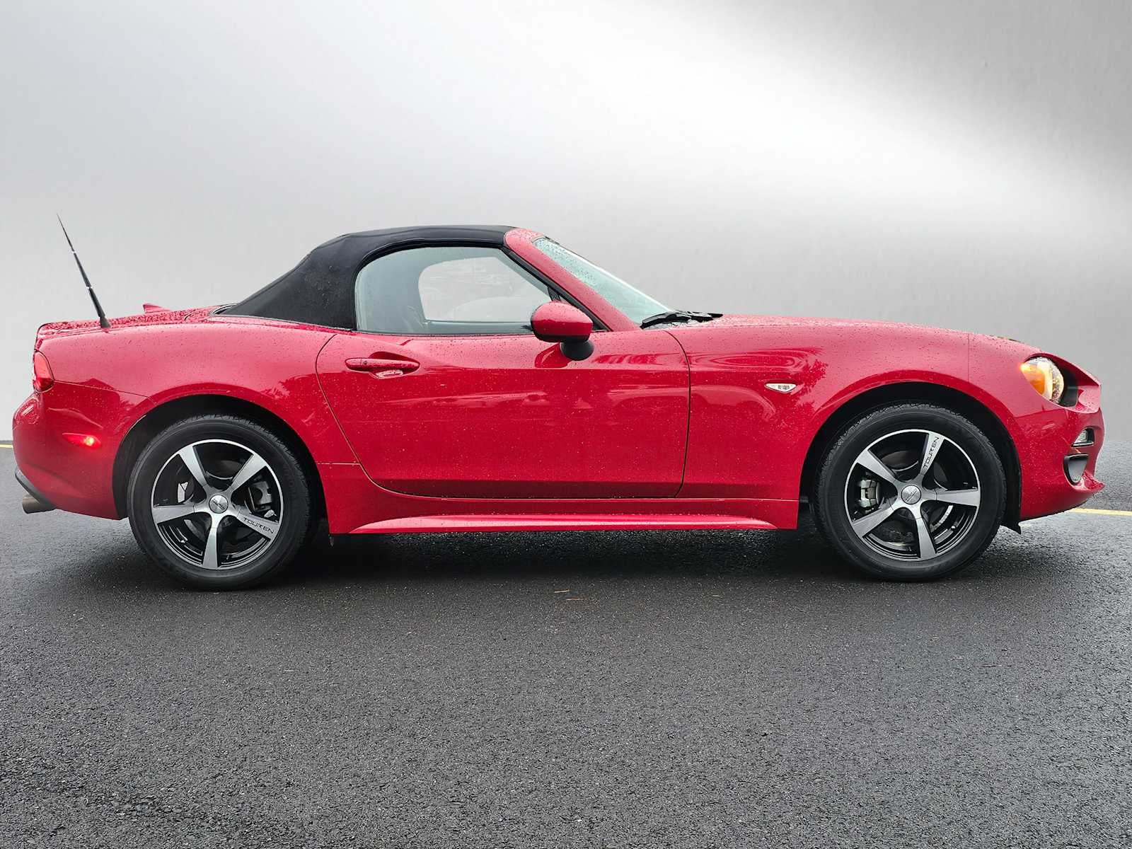 2020 FIAT 124 Spider Classica