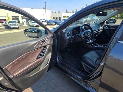 2017 Mazda Mazda3 5-Door Grand Touring