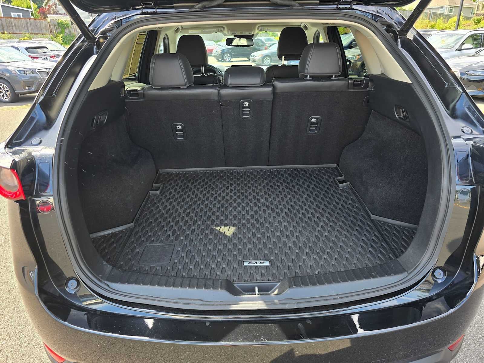2020 Mazda Mazda CX-5 Touring