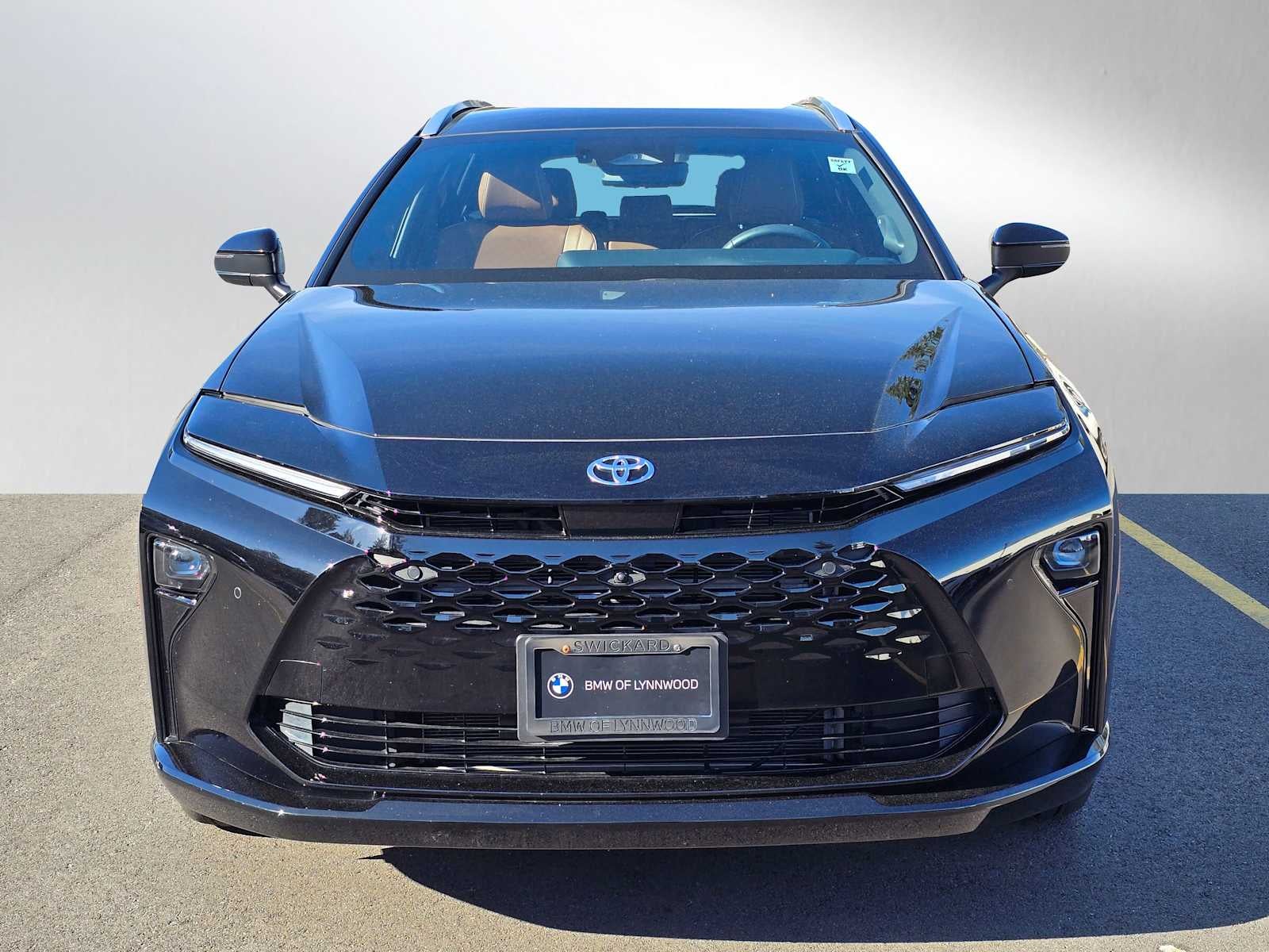 2025 Toyota Crown Signia Limited