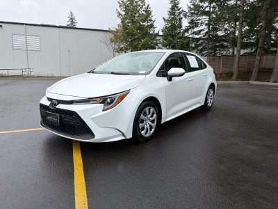 2022 Toyota Corolla LE