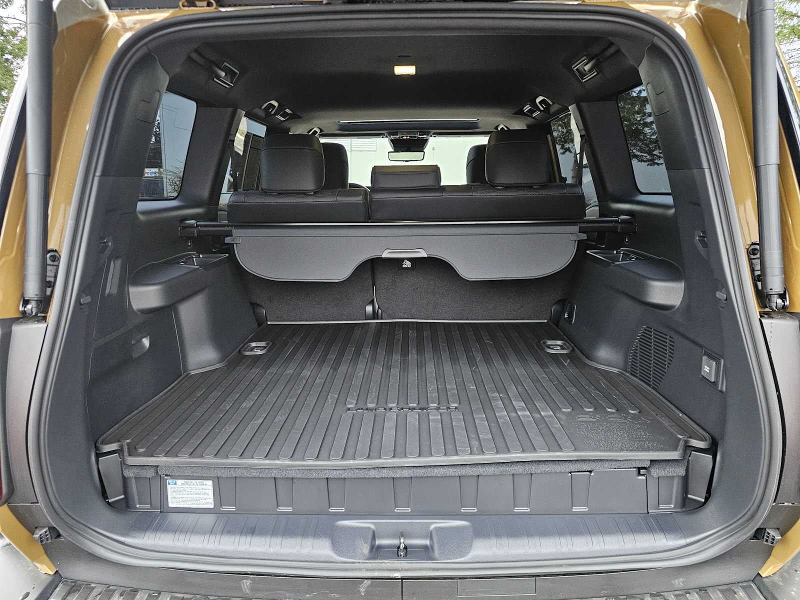 2026 Toyota Land Cruiser 4WD (Natl)