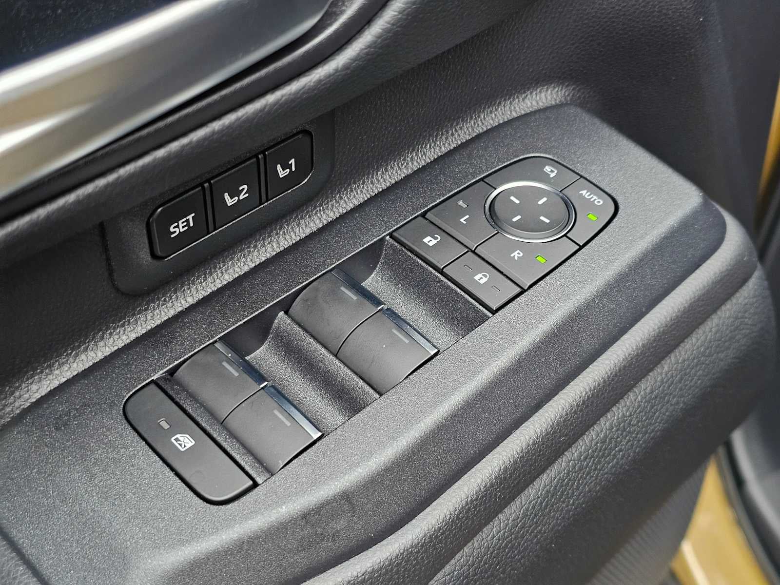 2026 Toyota Land Cruiser 4WD (Natl)