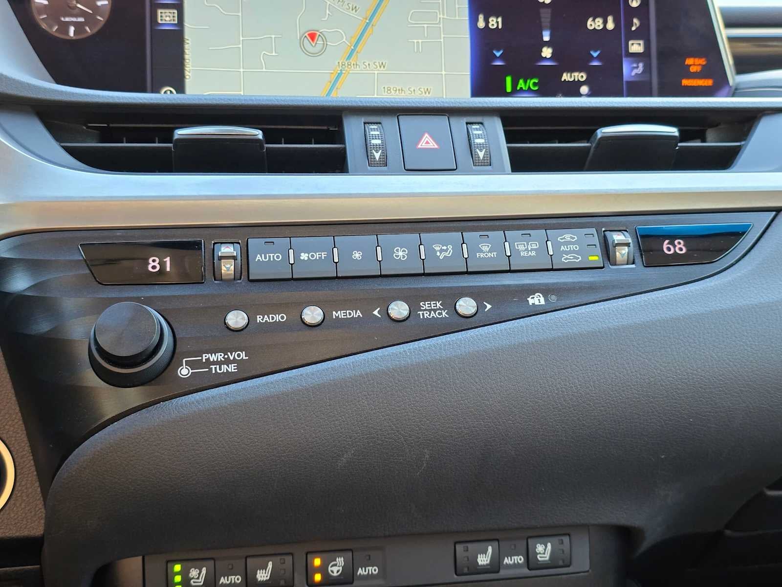 2019 Lexus ES 300h ES 300h