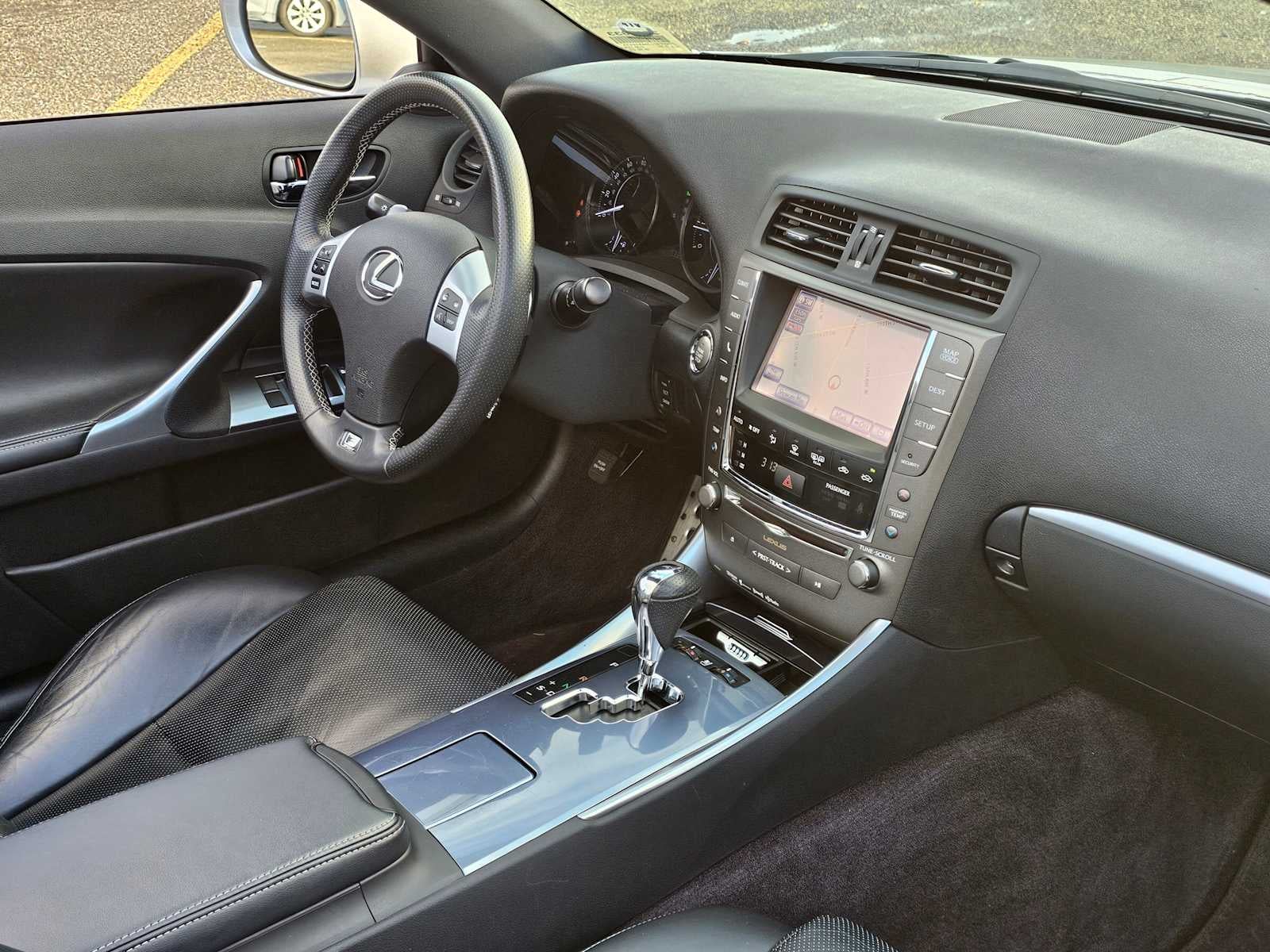 2013 Lexus IS 250C 2dr Conv Auto