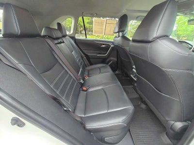 2021 Toyota RAV4 Hybrid XLE Premium