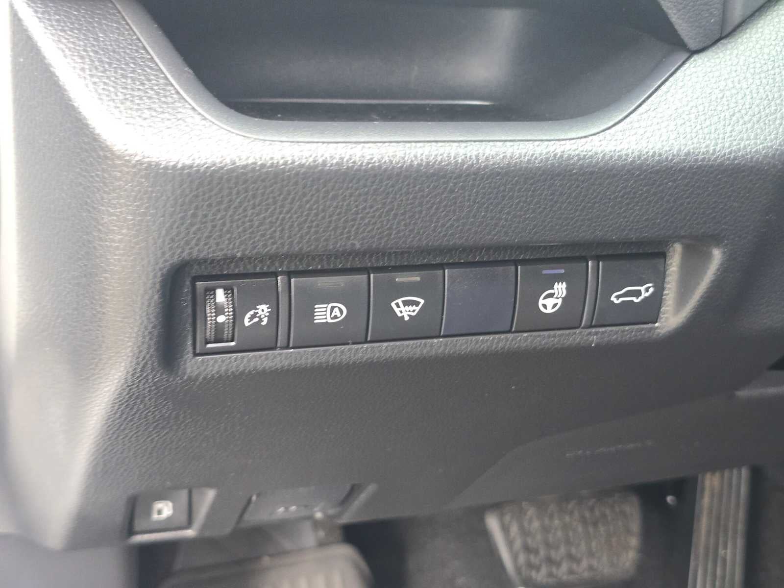 2021 Toyota RAV4 Hybrid XLE Premium