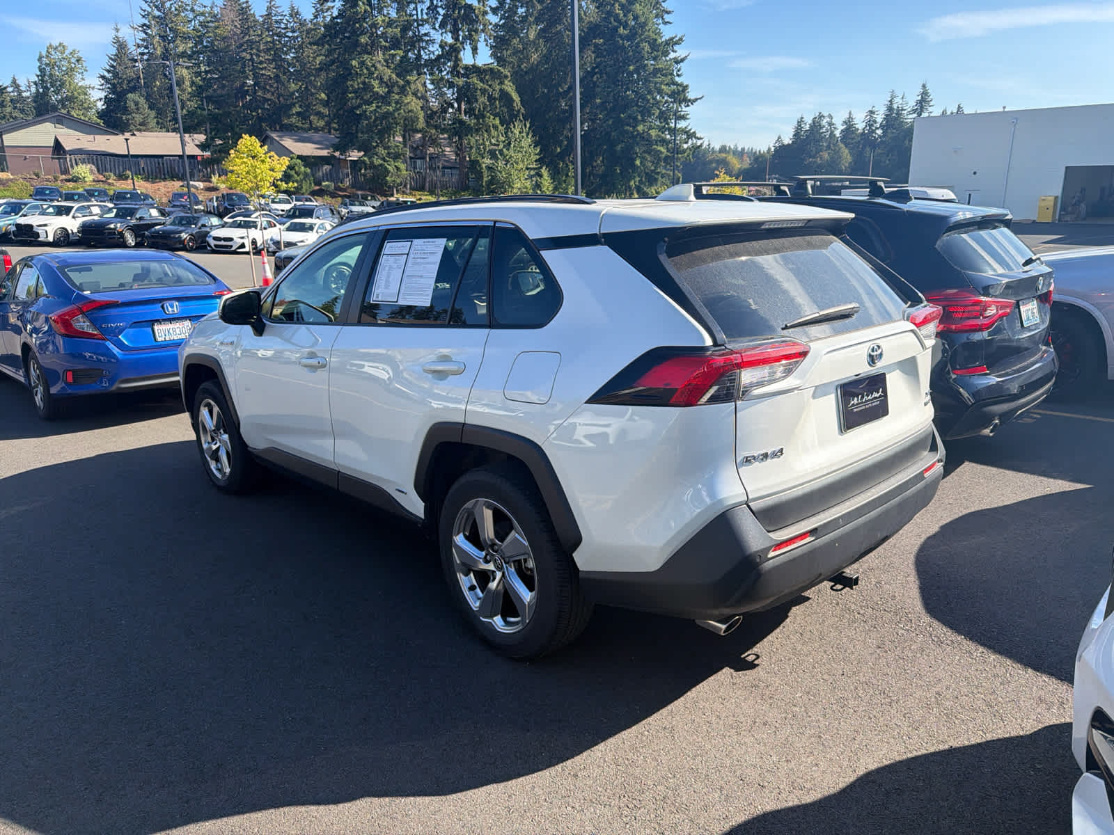 2021 Toyota RAV4 Hybrid XLE Premium