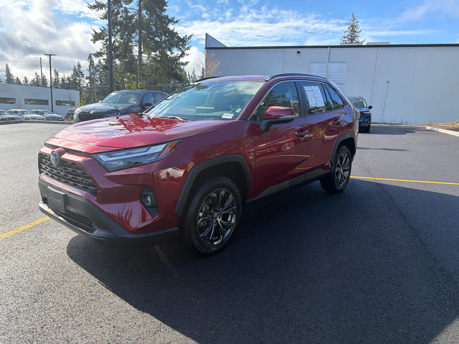 2023 Toyota RAV4 Hybrid XLE Premium