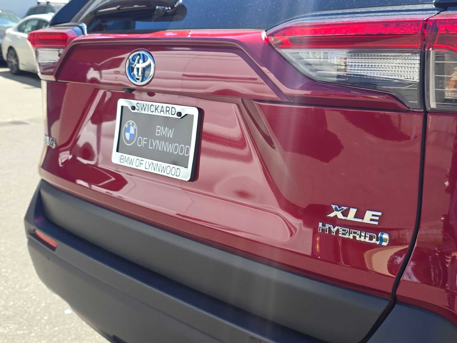 2022 Toyota RAV4 Hybrid XLE Premium