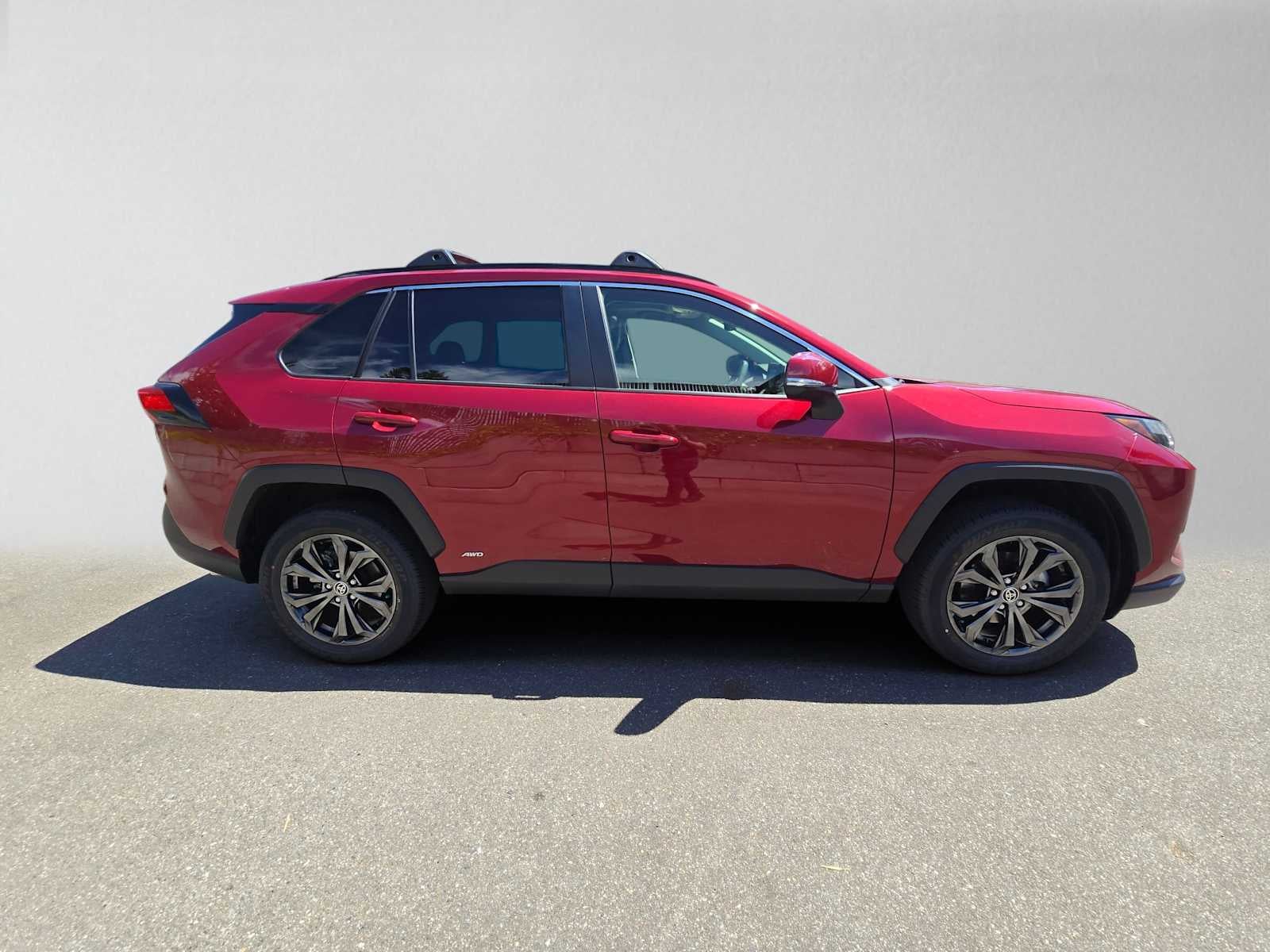 2022 Toyota RAV4 Hybrid XLE Premium