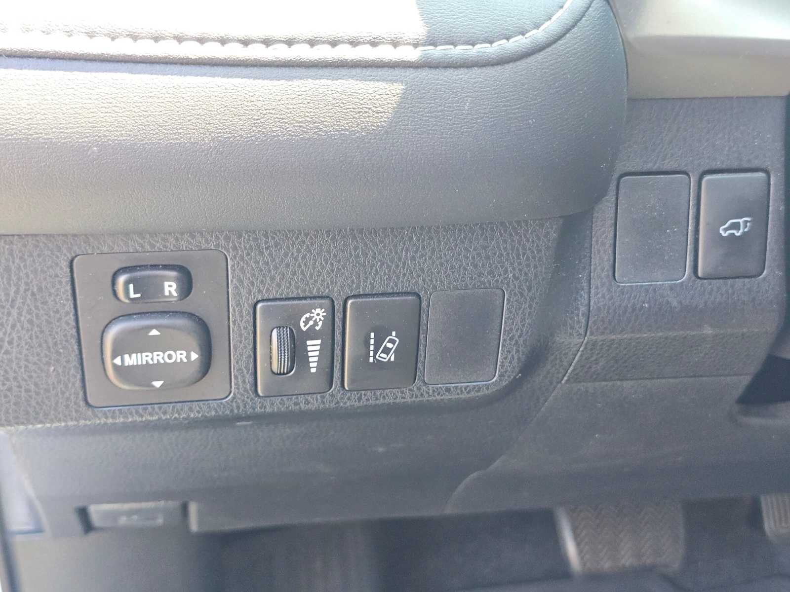 2016 Toyota RAV4 Hybrid XLE