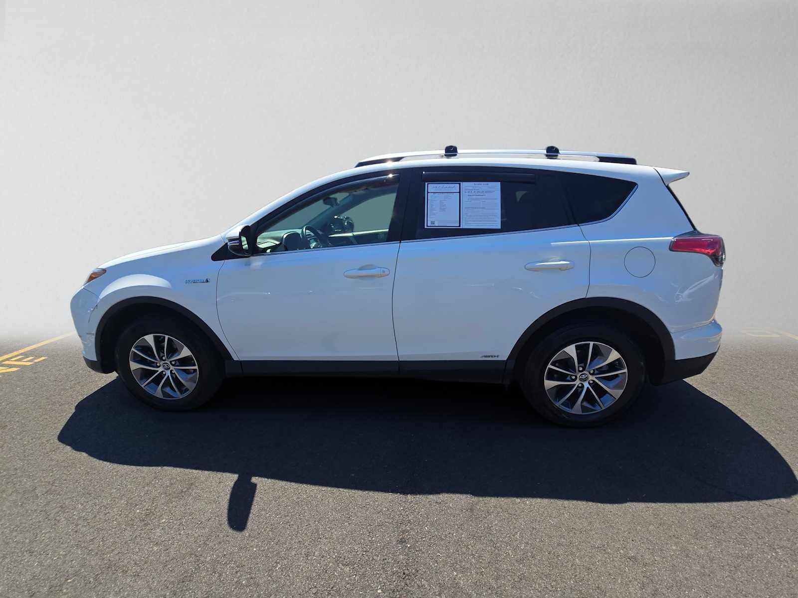 2016 Toyota RAV4 Hybrid XLE