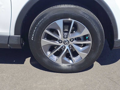 2016 Toyota RAV4 Hybrid XLE