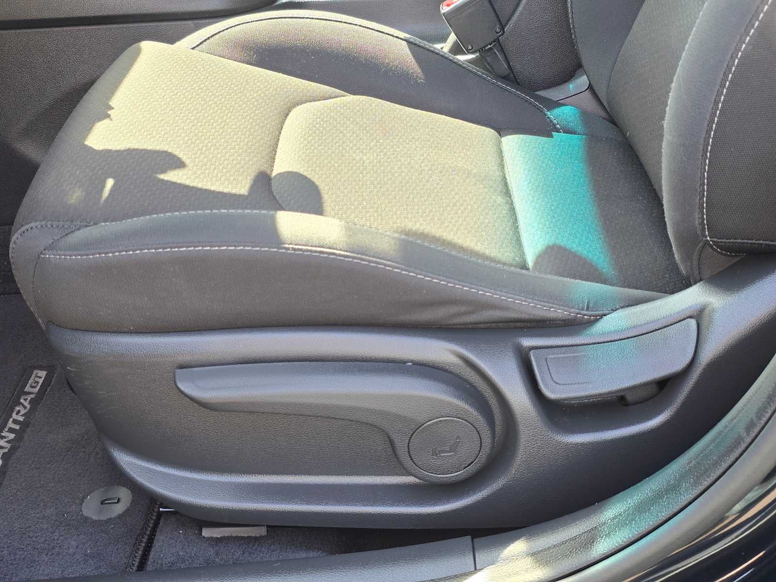 2018 Hyundai ELANTRA GT Auto