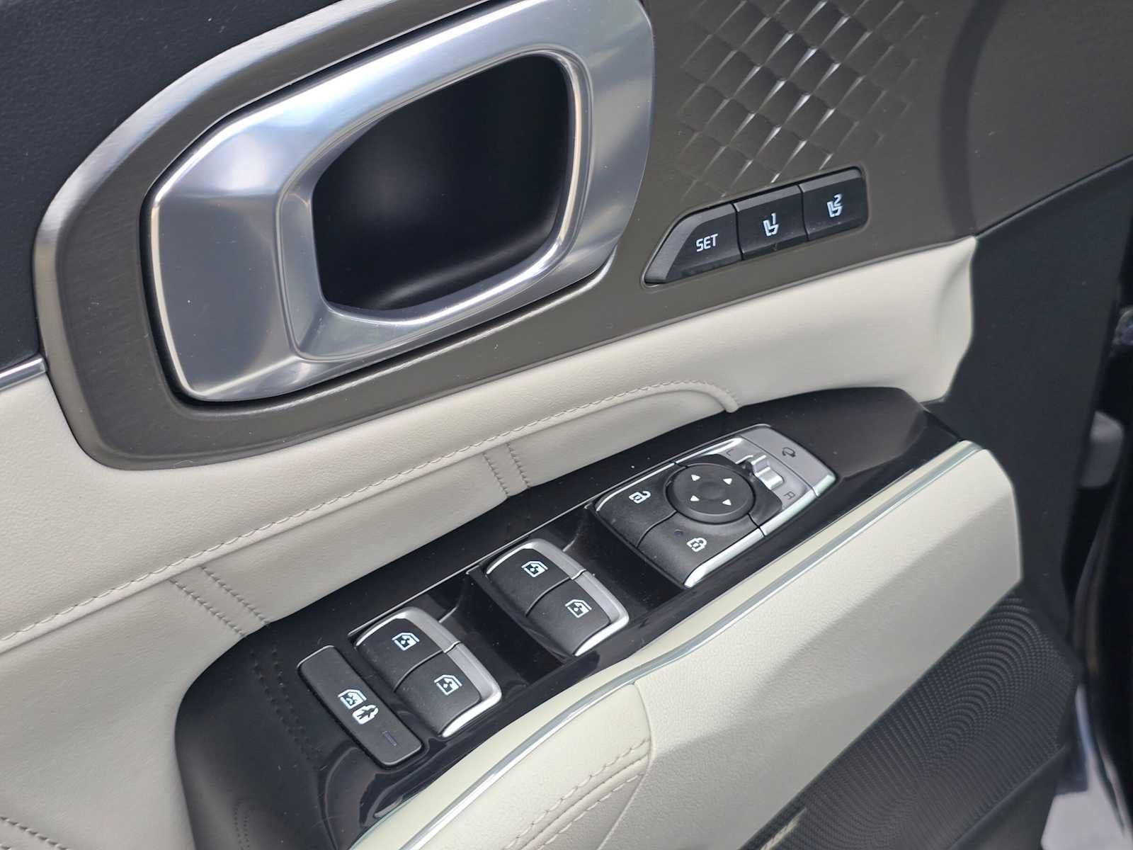 2022 Kia Sorento Plug-In Hybrid SX Prestige