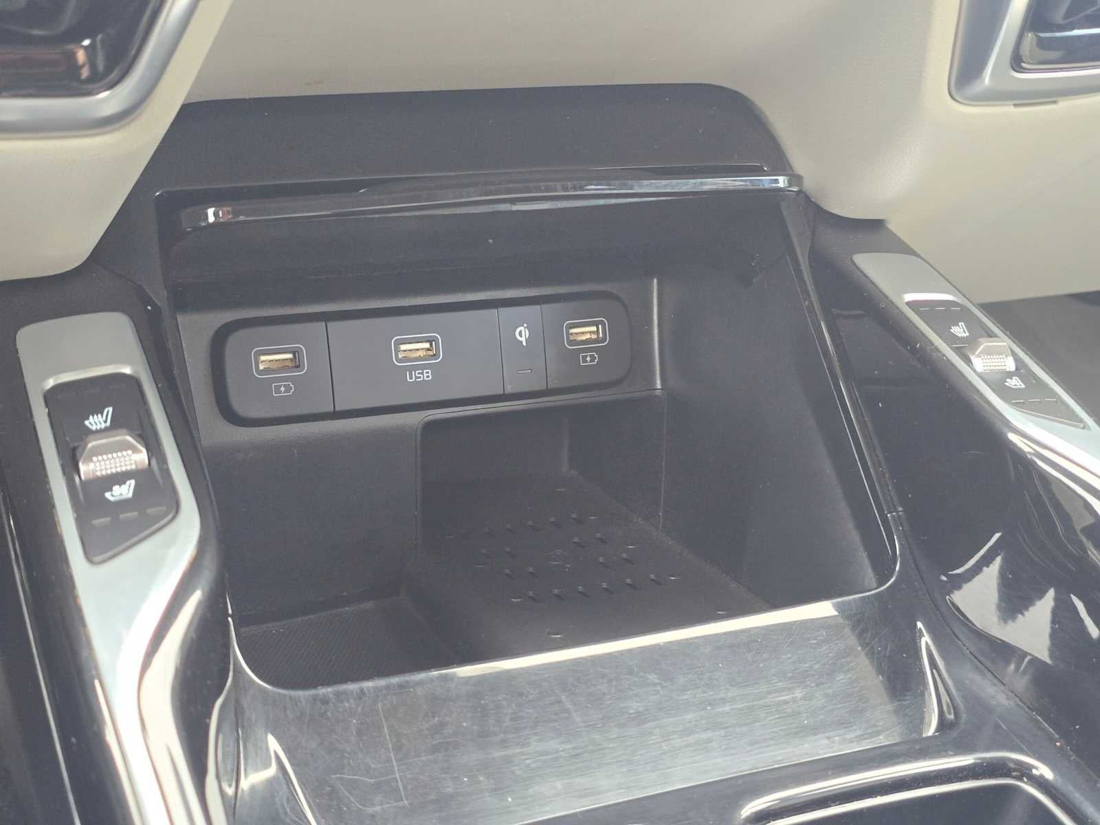 2022 Kia Sorento Plug-In Hybrid SX Prestige