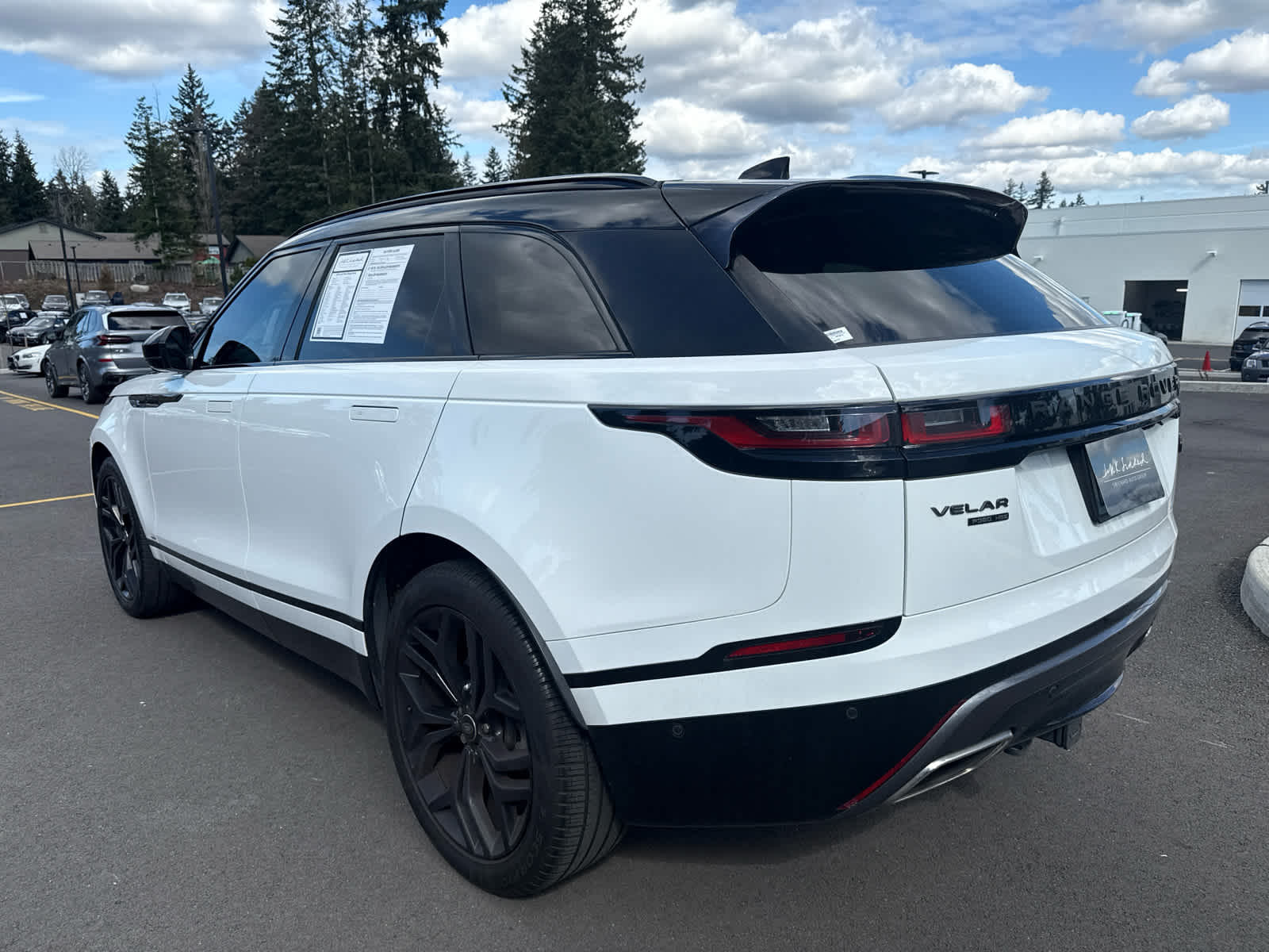 2018 Land Rover Range Rover Velar R-Dynamic HSE