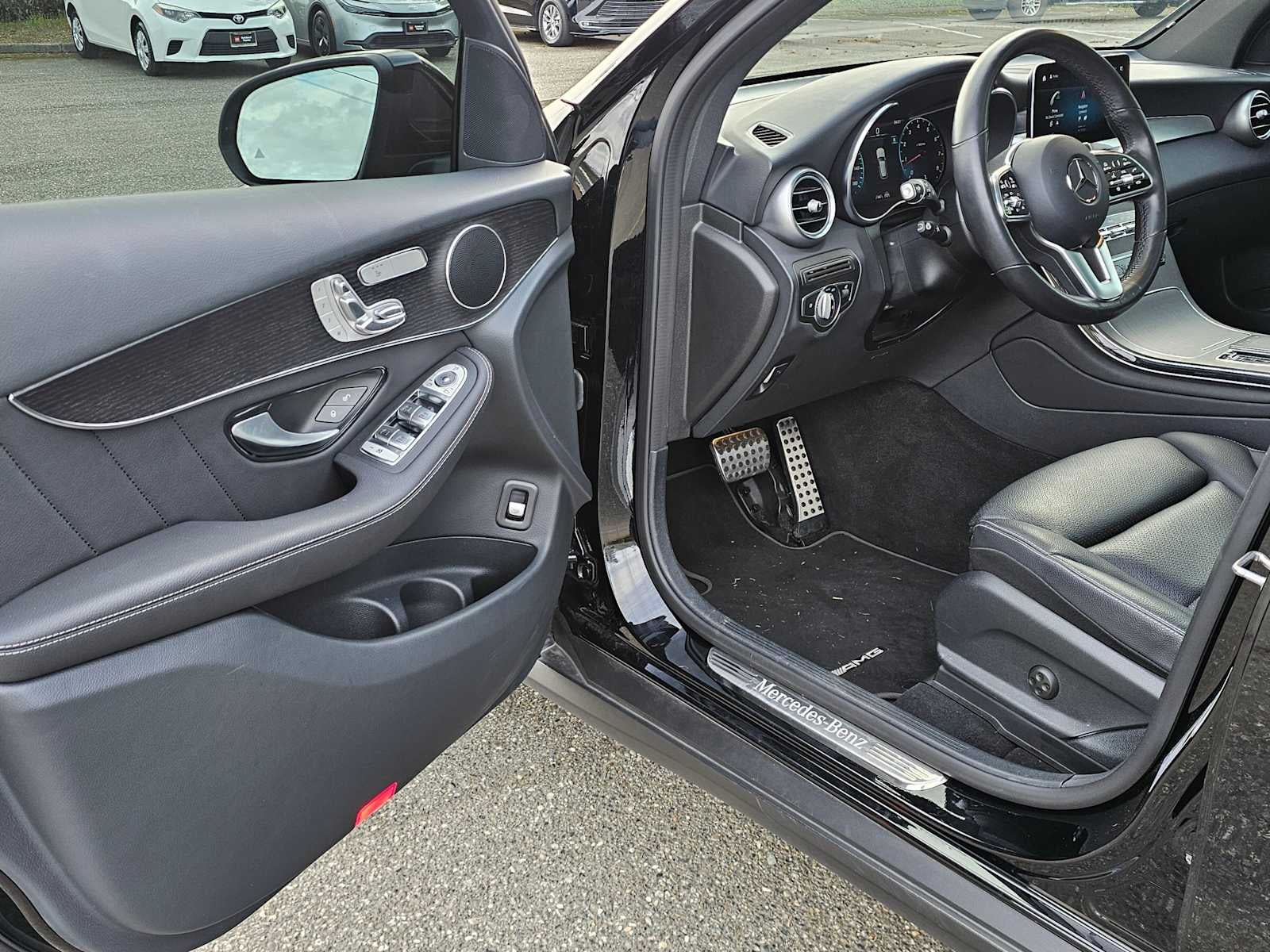 2022 Mercedes-Benz GLC 300 GLC 300