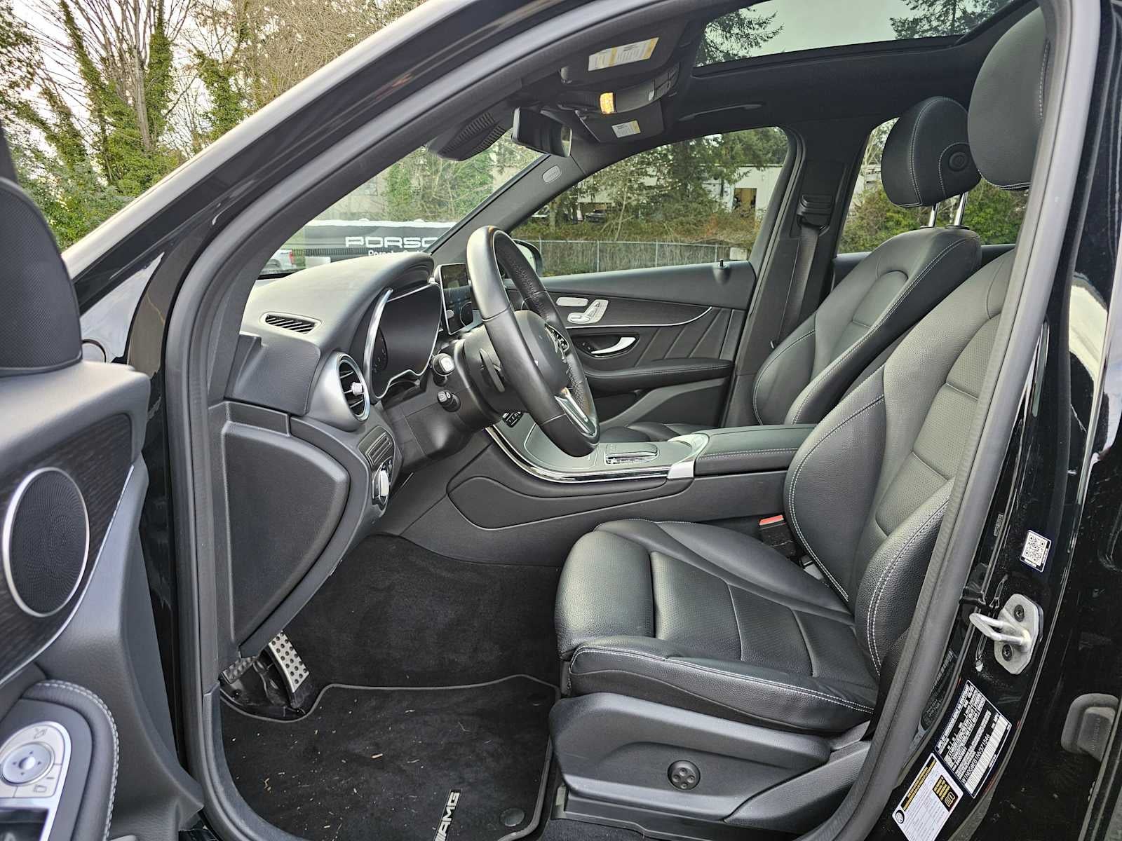 2022 Mercedes-Benz GLC 300 GLC 300