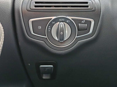 2022 Mercedes-Benz GLC 300 GLC 300