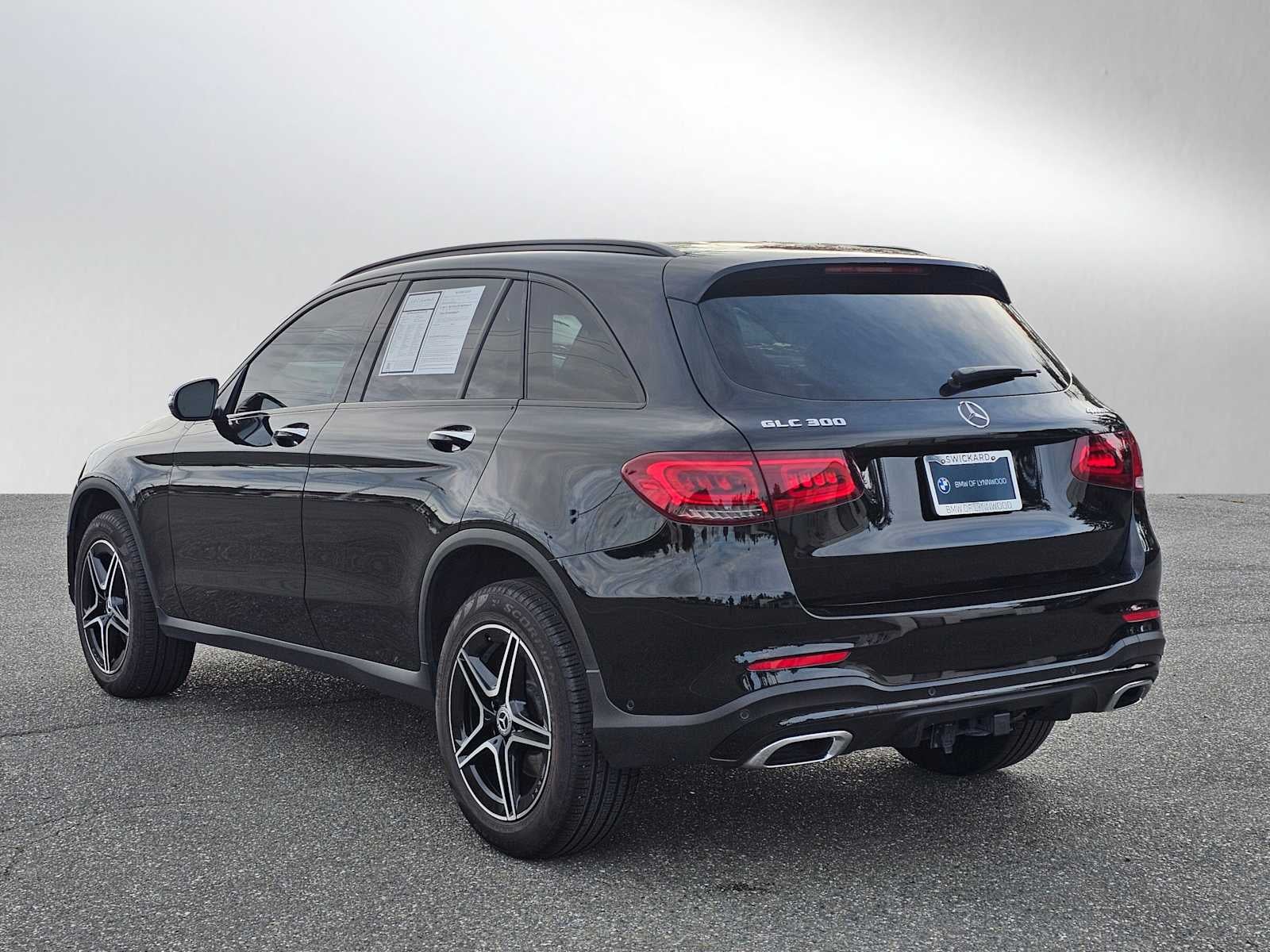 2022 Mercedes-Benz GLC 300 GLC 300