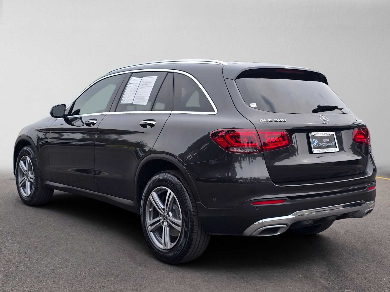 2021 Mercedes-Benz GLC 300 GLC 300