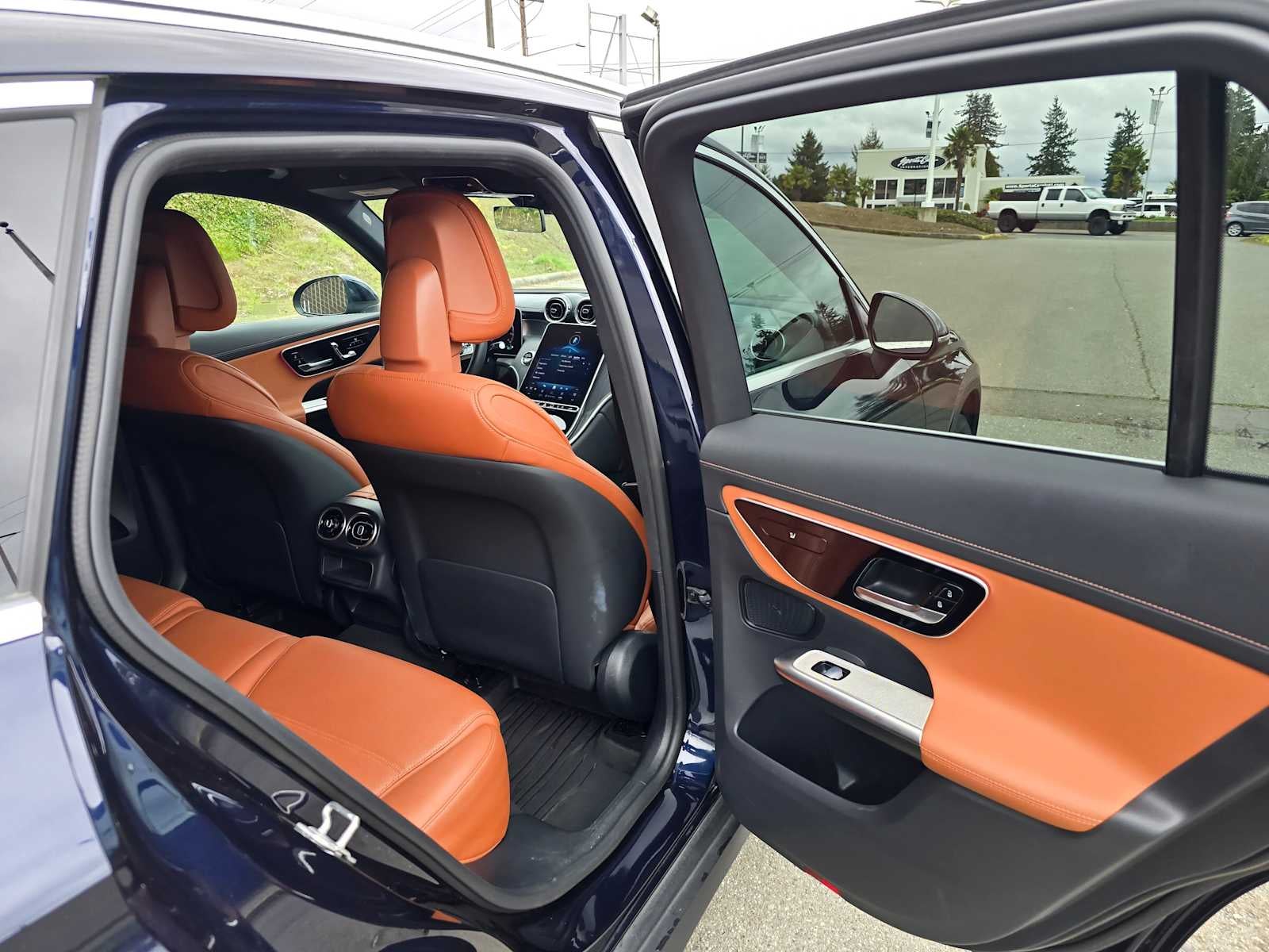 2024 Mercedes-Benz GLC 300 GLC 300