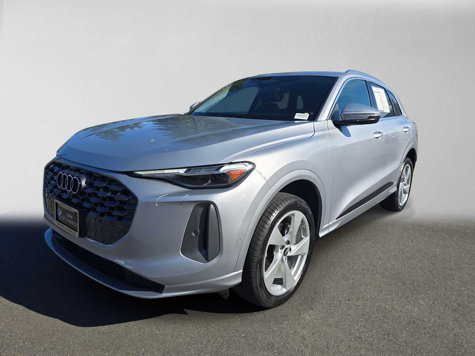 2025 Audi New Q5 Premium Plus