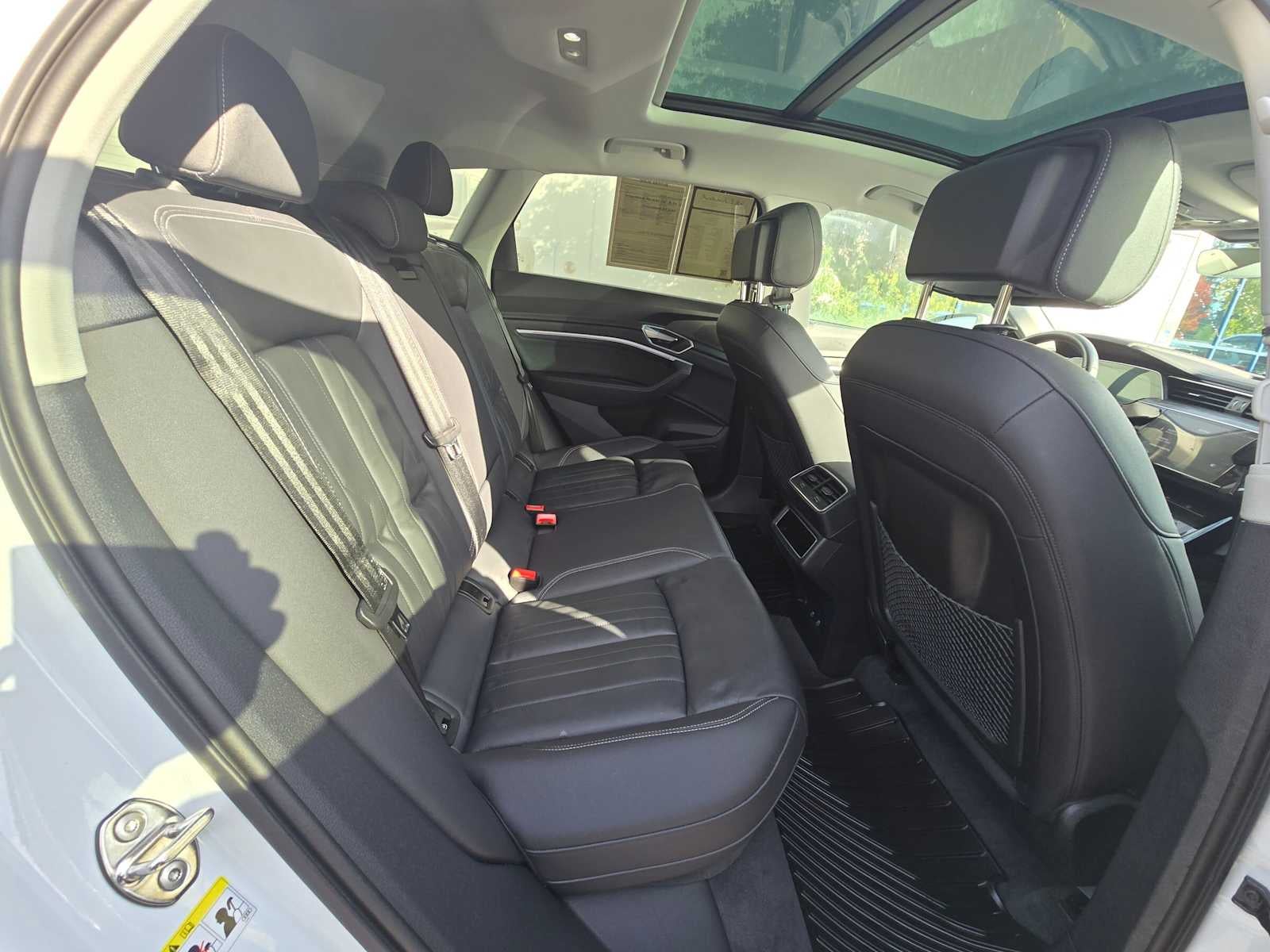 2024 Audi Q8 e-tron Premium