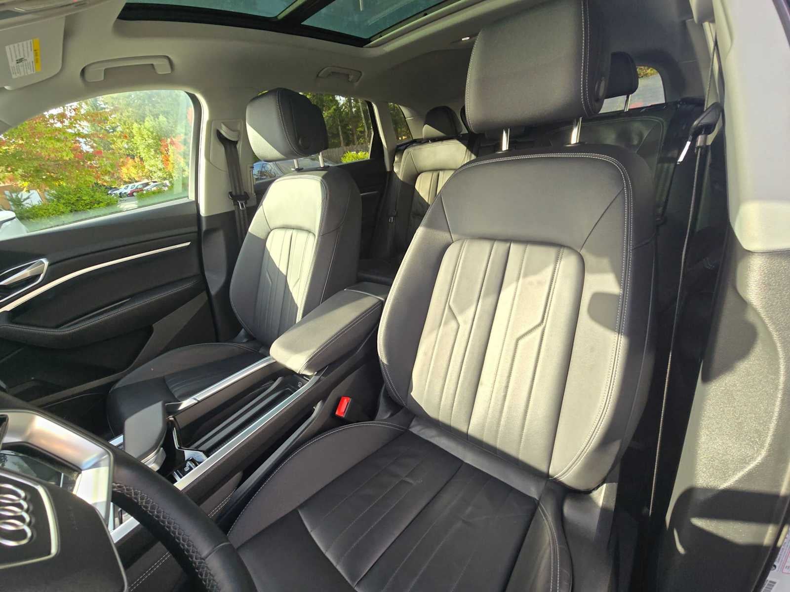 2024 Audi Q8 e-tron Premium