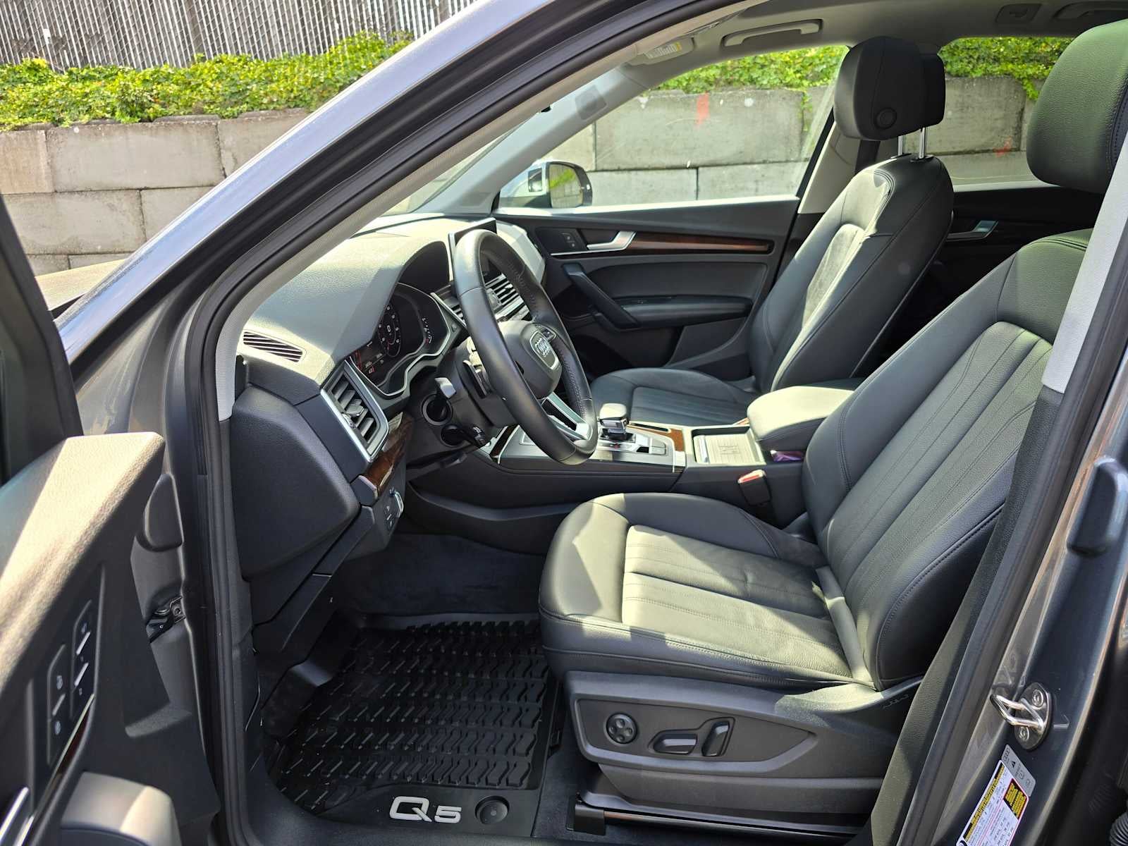 2020 Audi Q5 Premium Plus