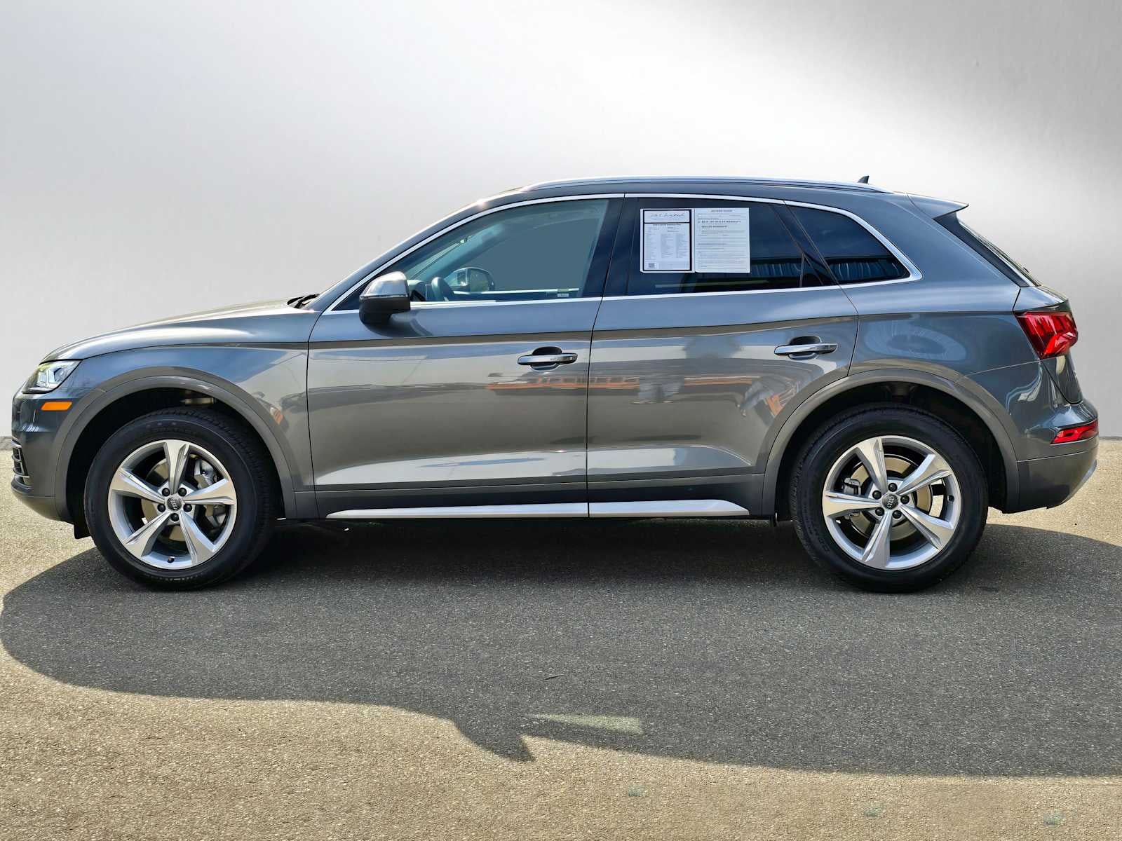 2020 Audi Q5 Premium Plus