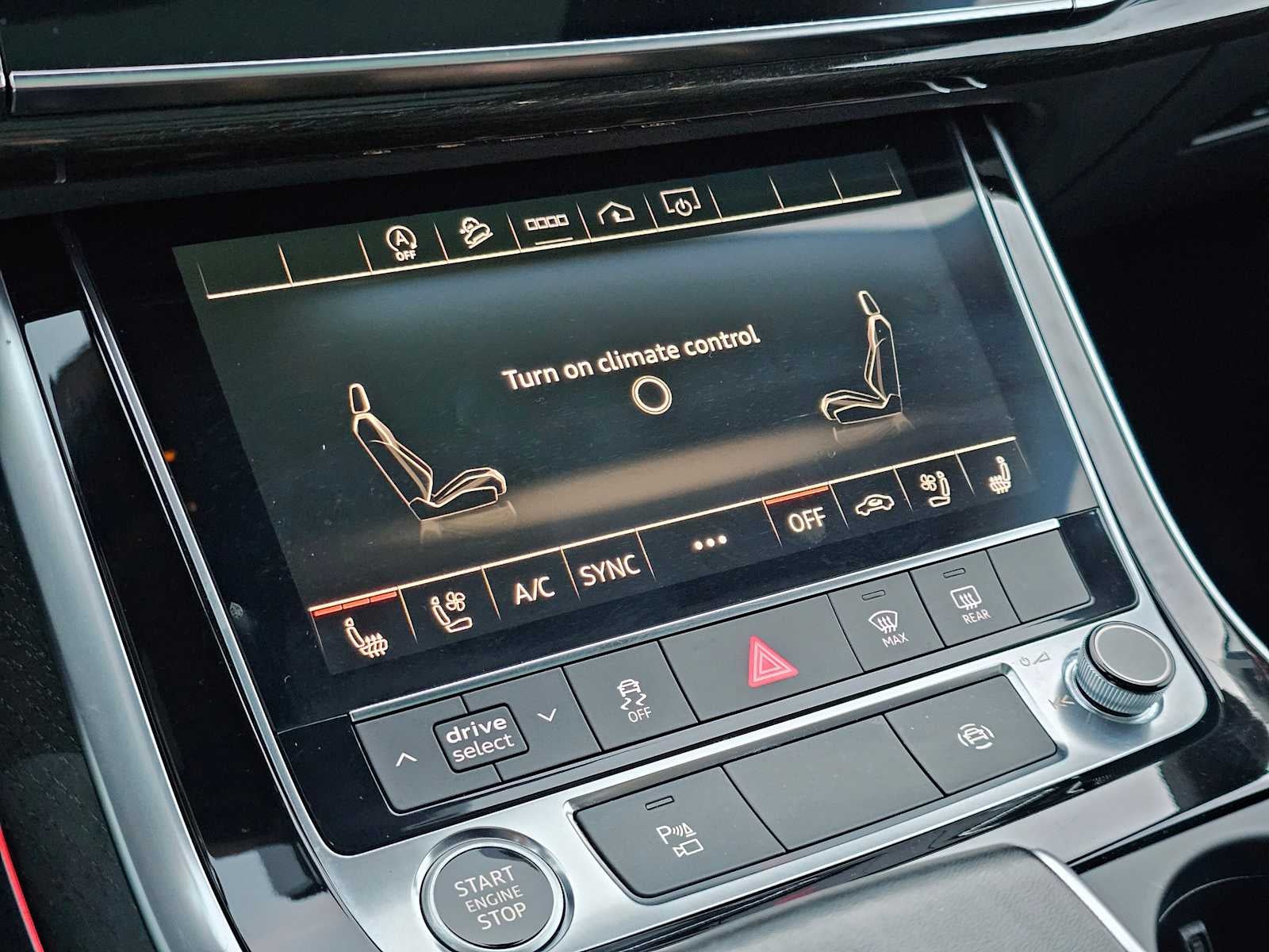 2021 Audi Q8 Premium Plus