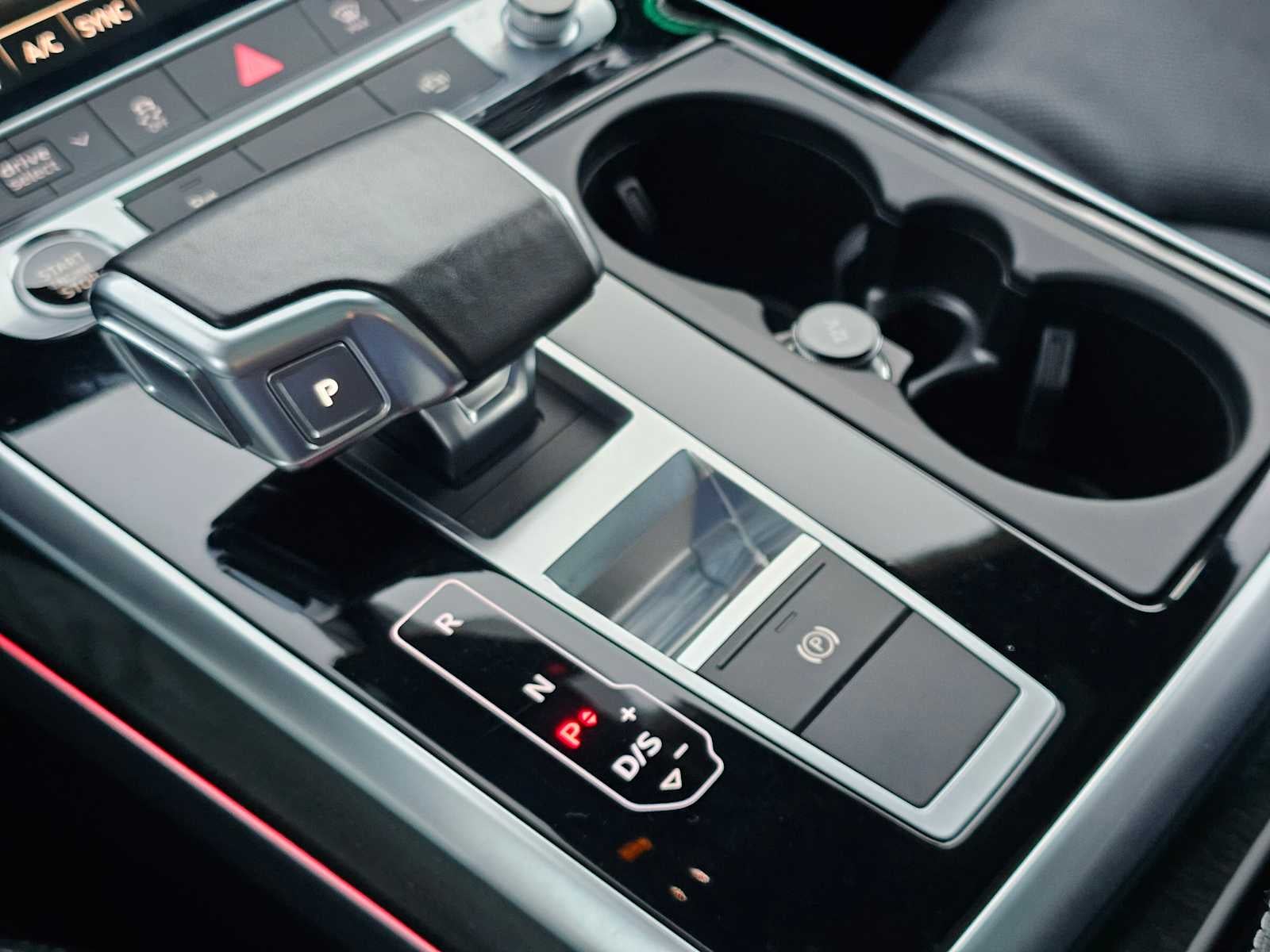 2021 Audi Q8 Premium Plus