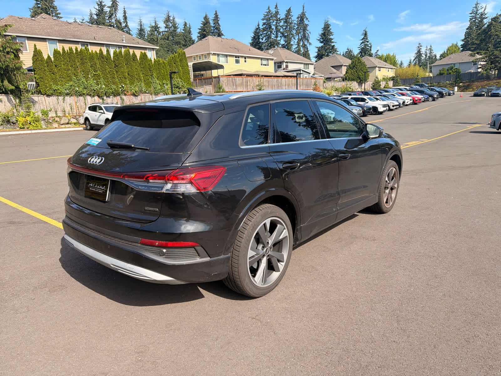 2022 Audi Q4 e-tron Premium Plus