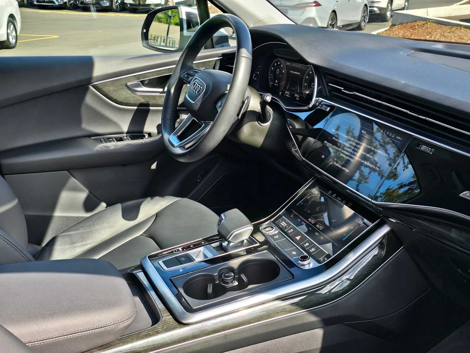 2021 Audi Q7 Premium Plus