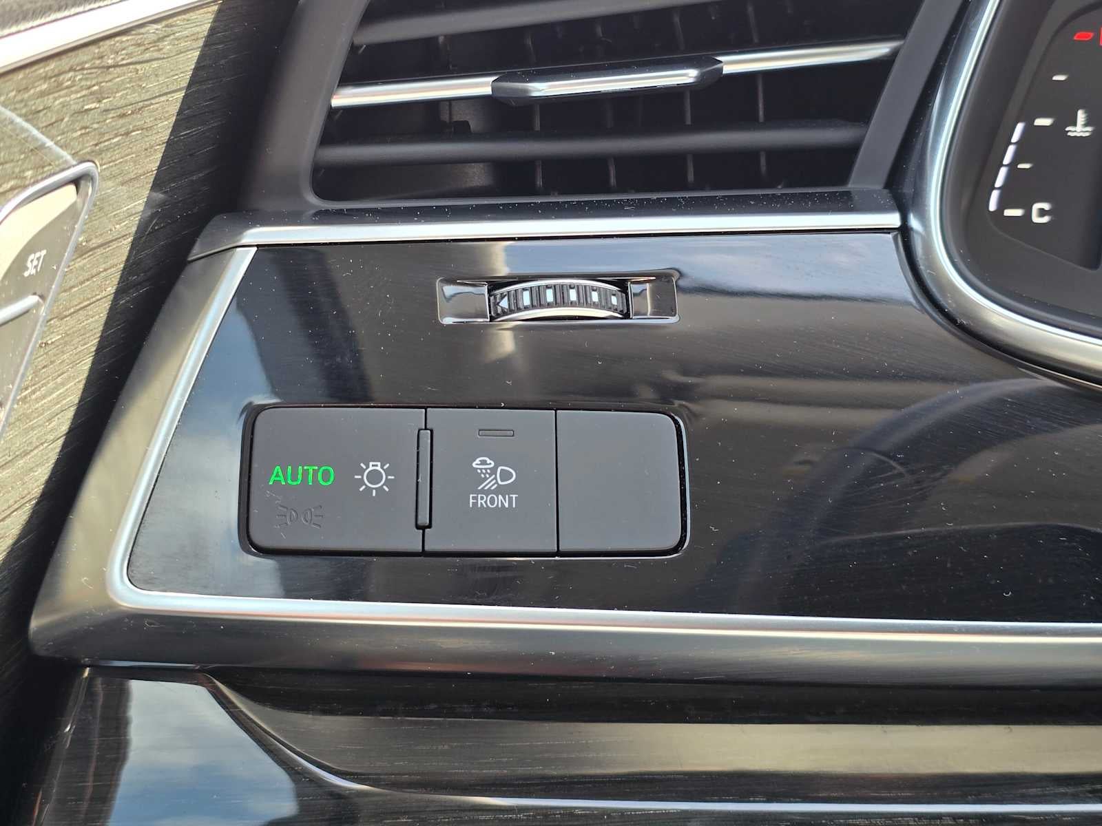 2021 Audi Q7 Premium Plus