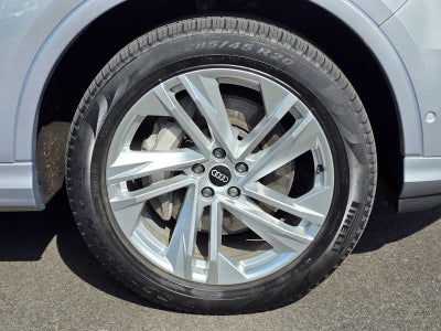2021 Audi Q7 Premium Plus