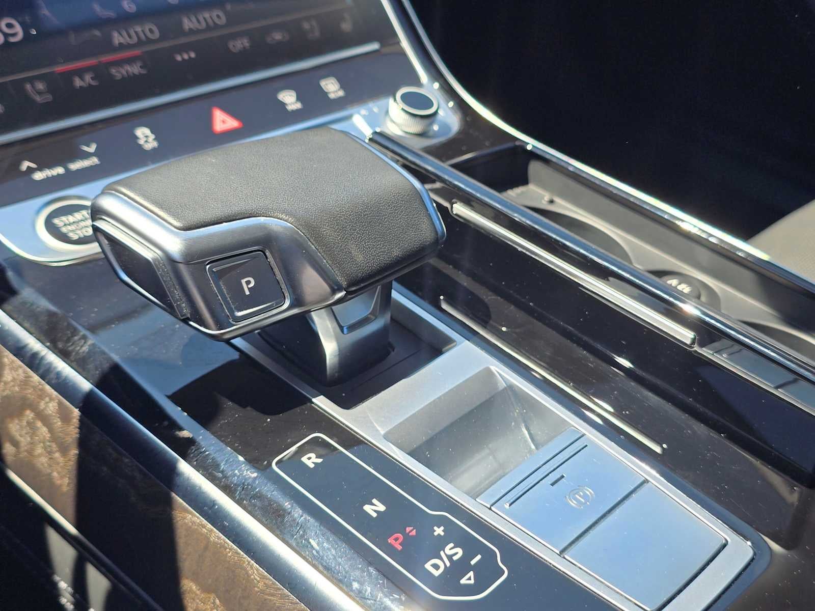 2023 Audi A8 L 55 TFSI quattro