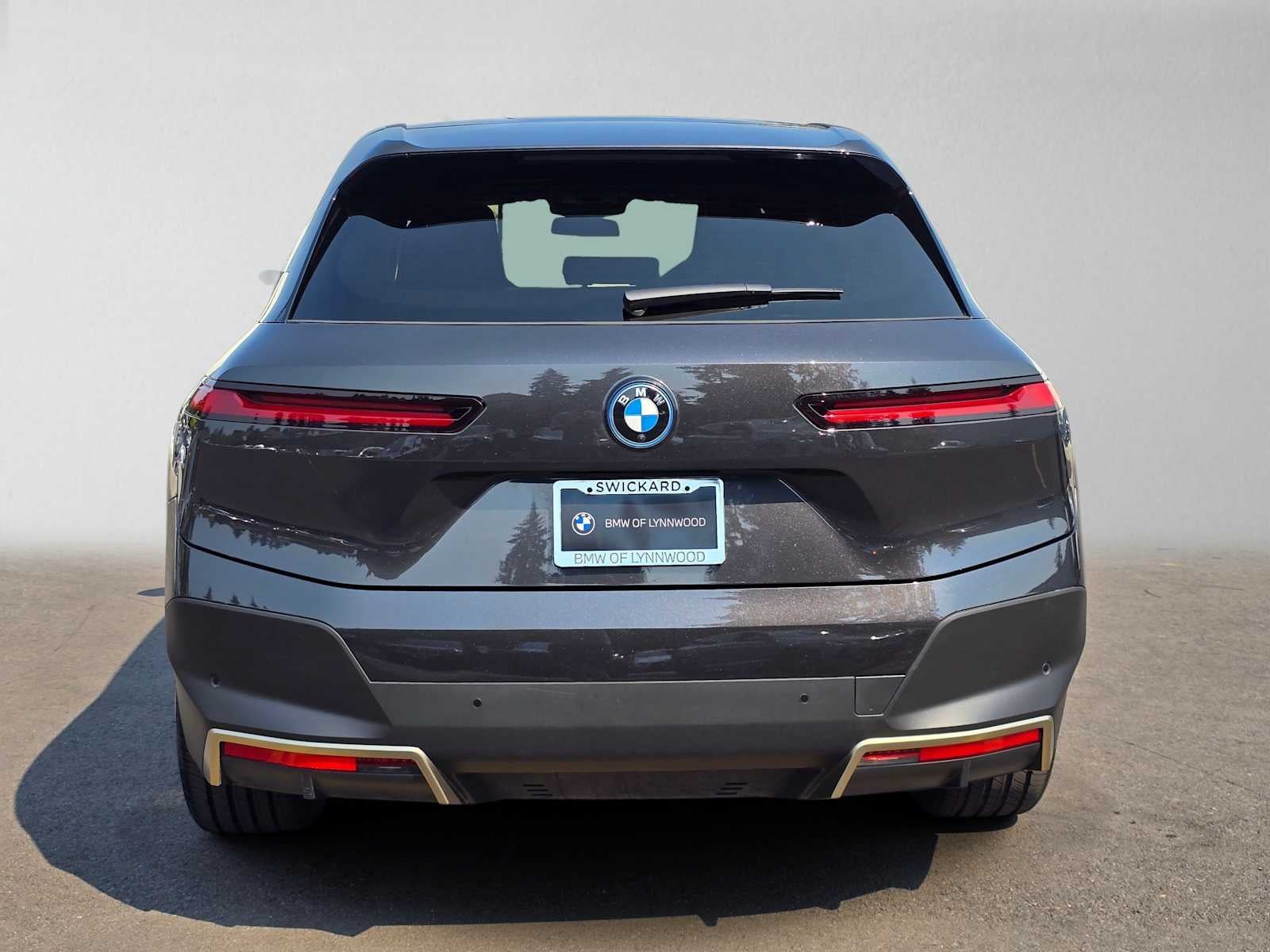 2024 BMW iX xDrive50