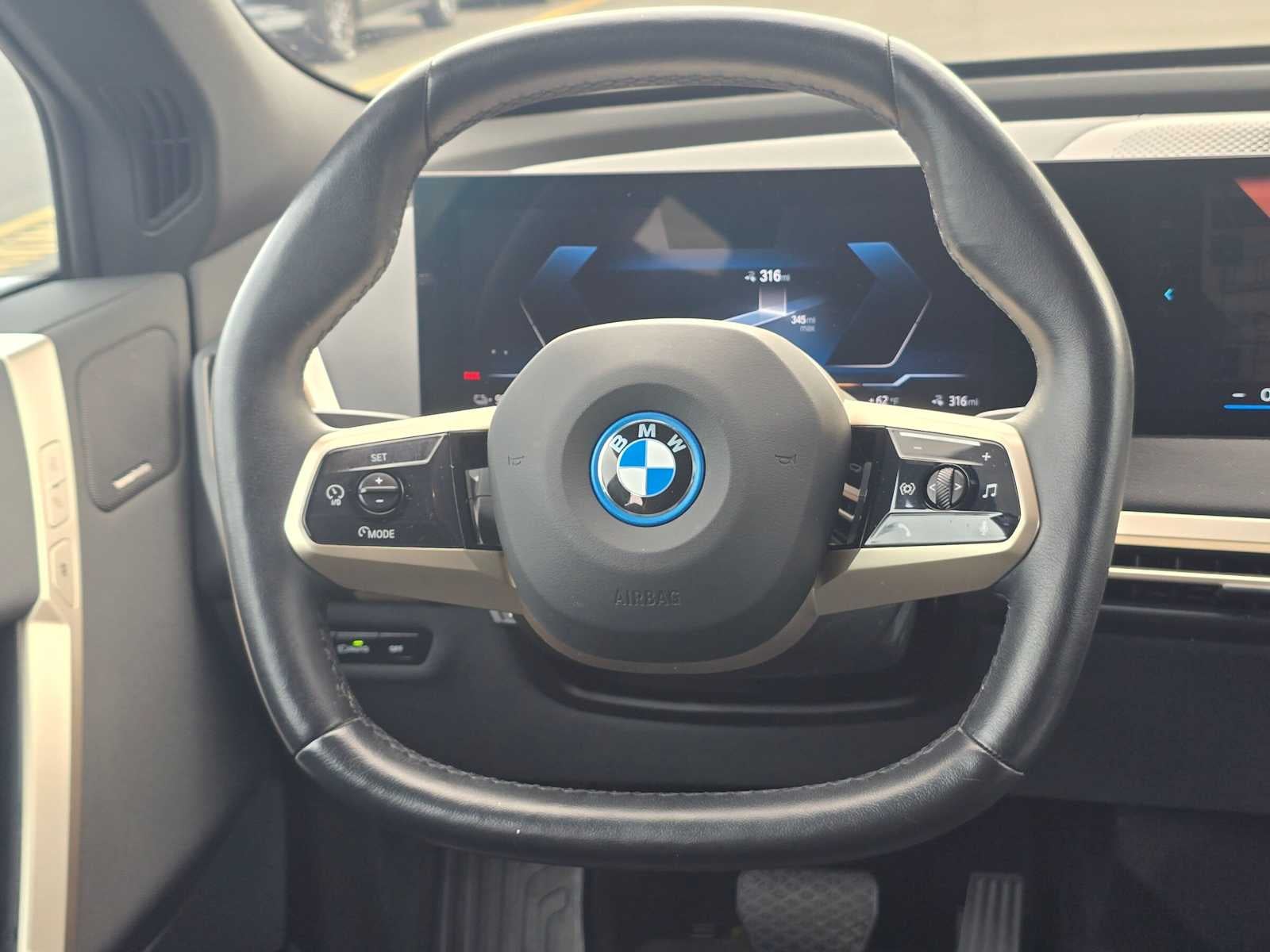 2023 BMW iX xDrive50
