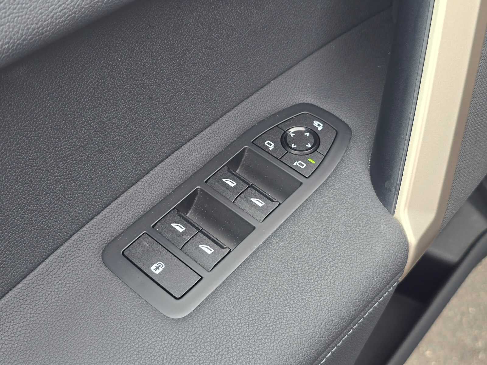 2023 BMW iX xDrive50