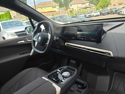 2024 BMW iX xDrive50