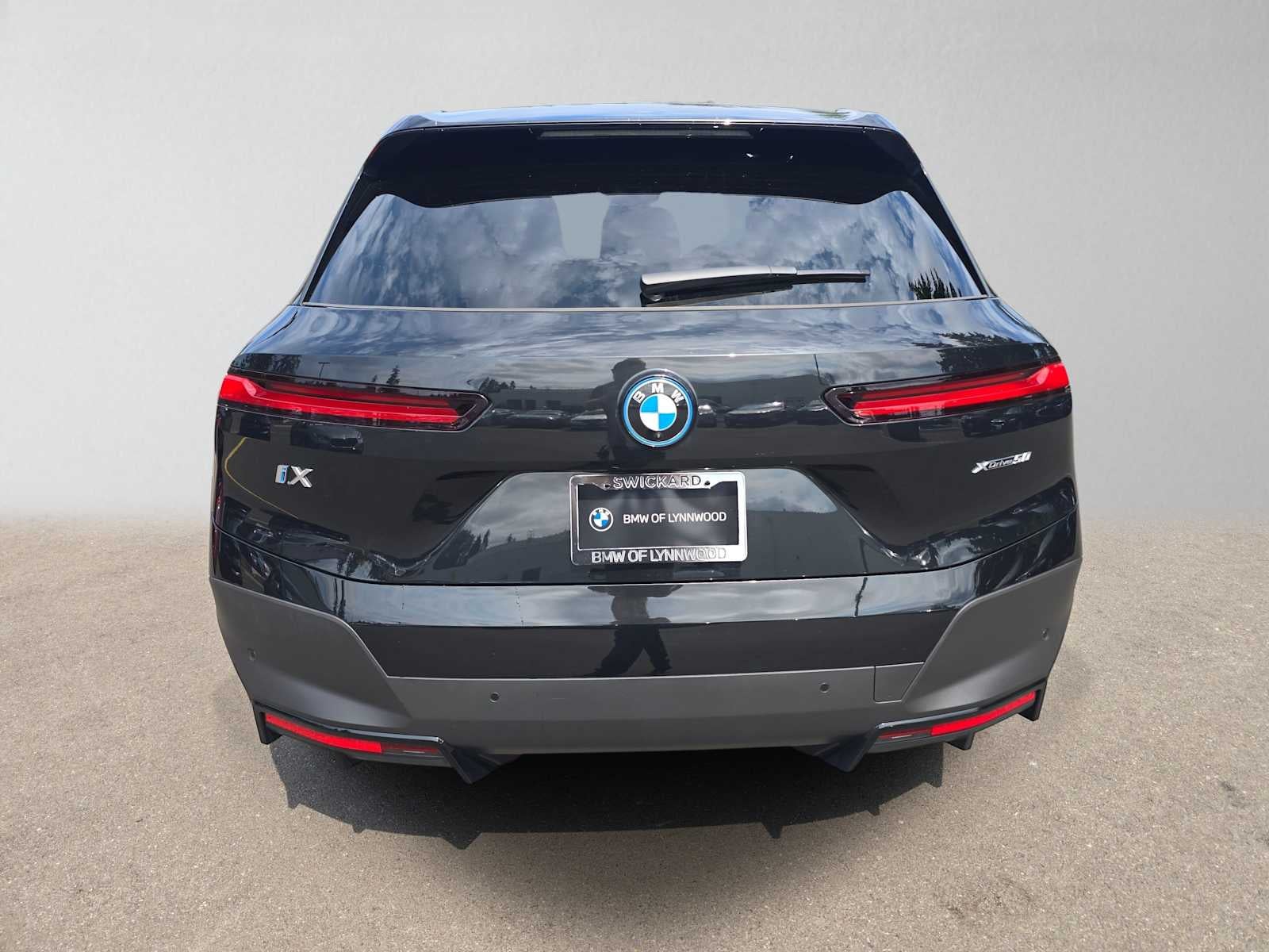 2024 BMW iX xDrive50
