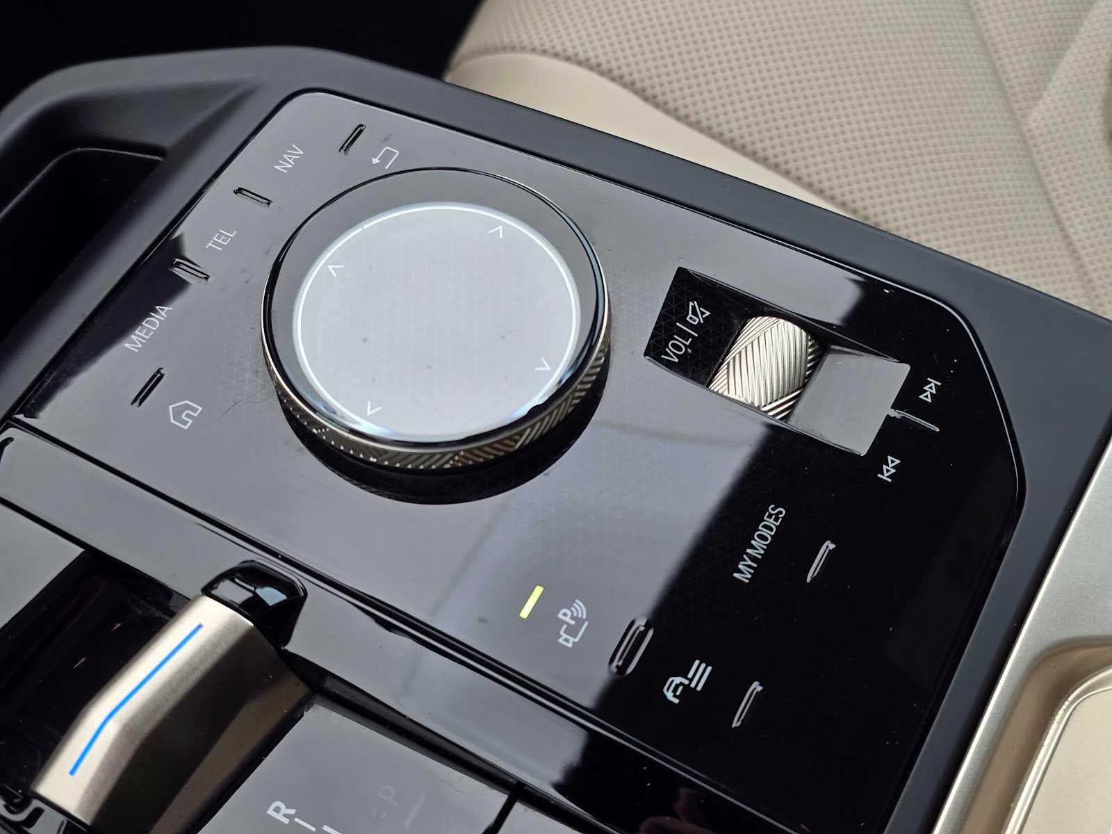 2024 BMW iX xDrive50 xDrive50