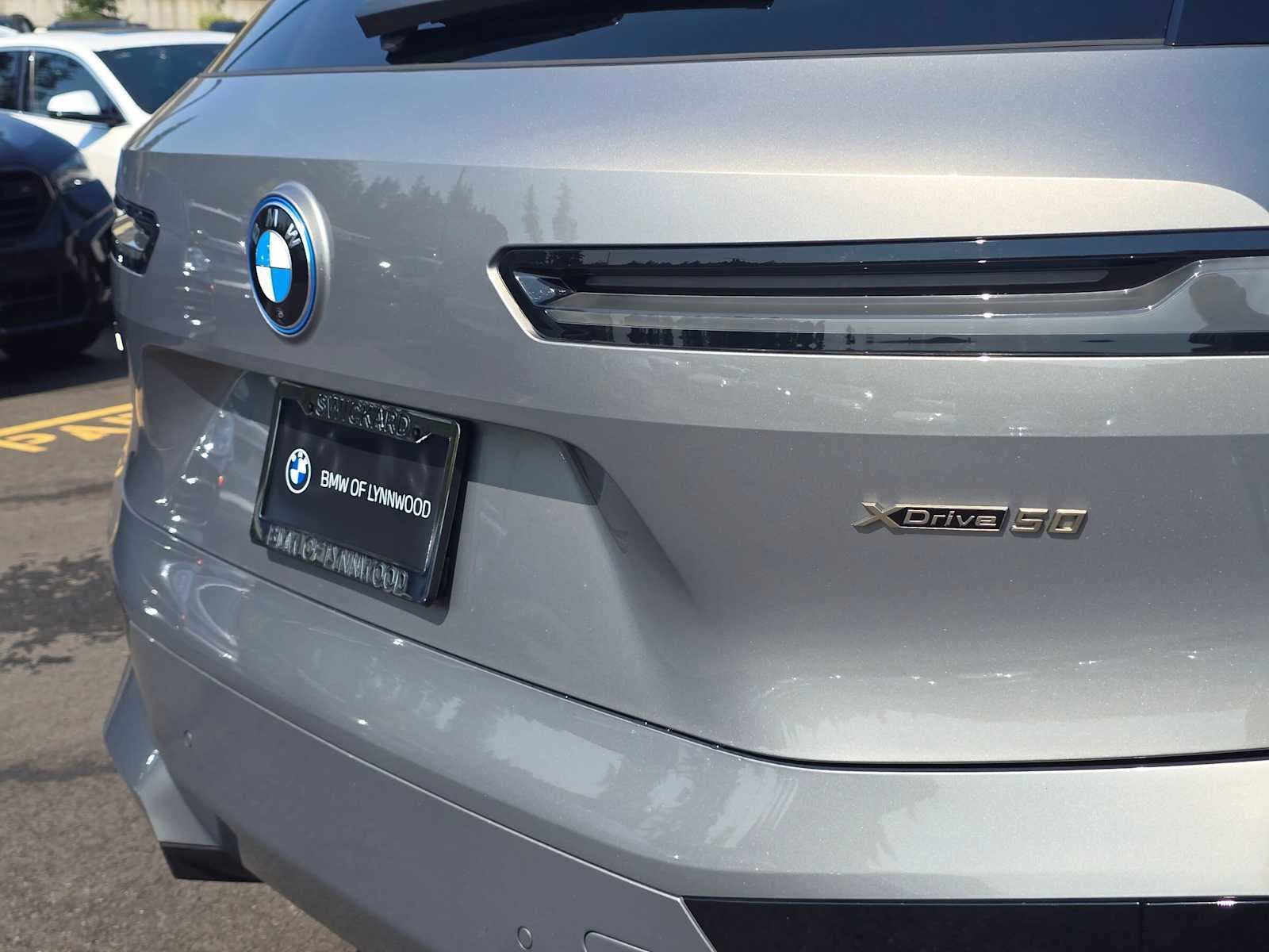 2024 BMW iX xDrive50