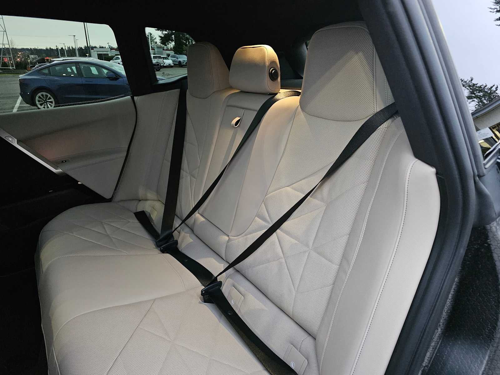 2025 BMW iX xDrive50