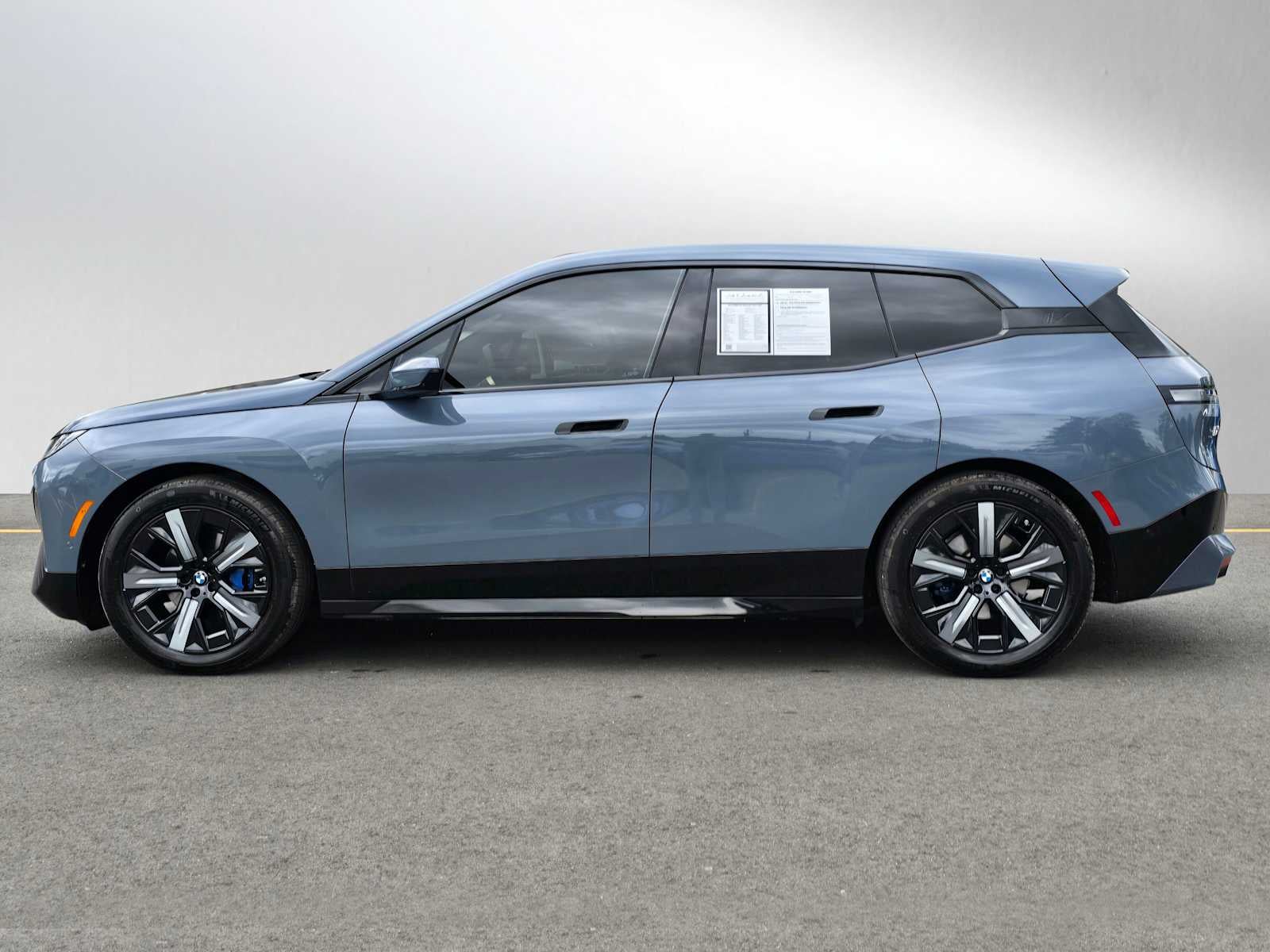 2023 BMW iX xDrive50 xDrive50