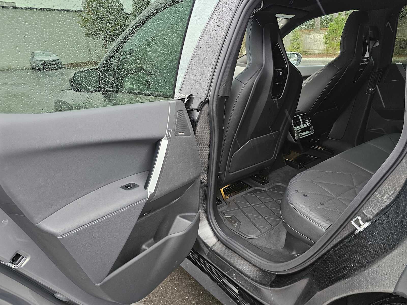 2025 BMW iX xDrive50 xDrive50